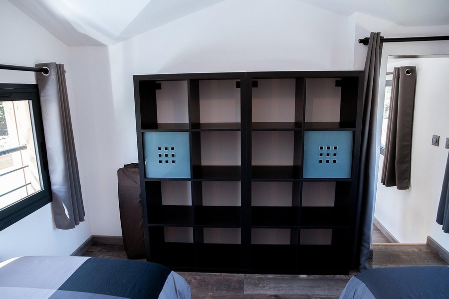 Hébergement AbracadaRoom : Tiny contemporaine & Spa - Image 19