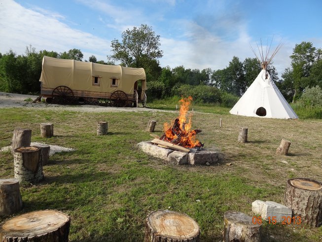 Hébergement AbracadaRoom : Roulotte Western City n°2 - Image 10