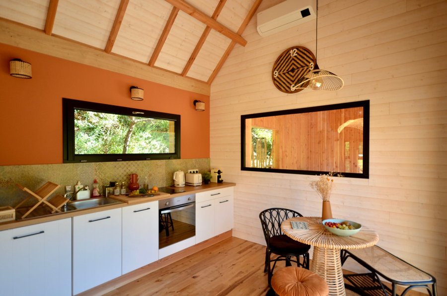 Domaine AbracadaRoom : Les Cabanes de Provence - Image 11