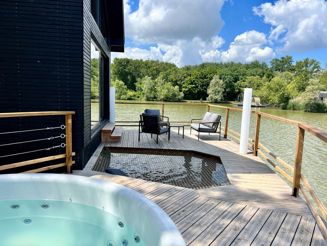 Cabane Spa  Design 6 pers à Bâgé-Dommartin (5)