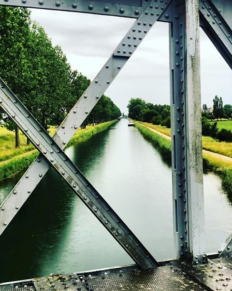 Domaine AbracadaRoom : Cottage Flottant Insolite - Image 16