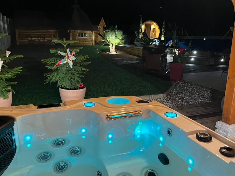 Hébergement AbracadaRoom : COSY TRIP Kota finlandais & SPA au pied de la Chartreuse - Image 2