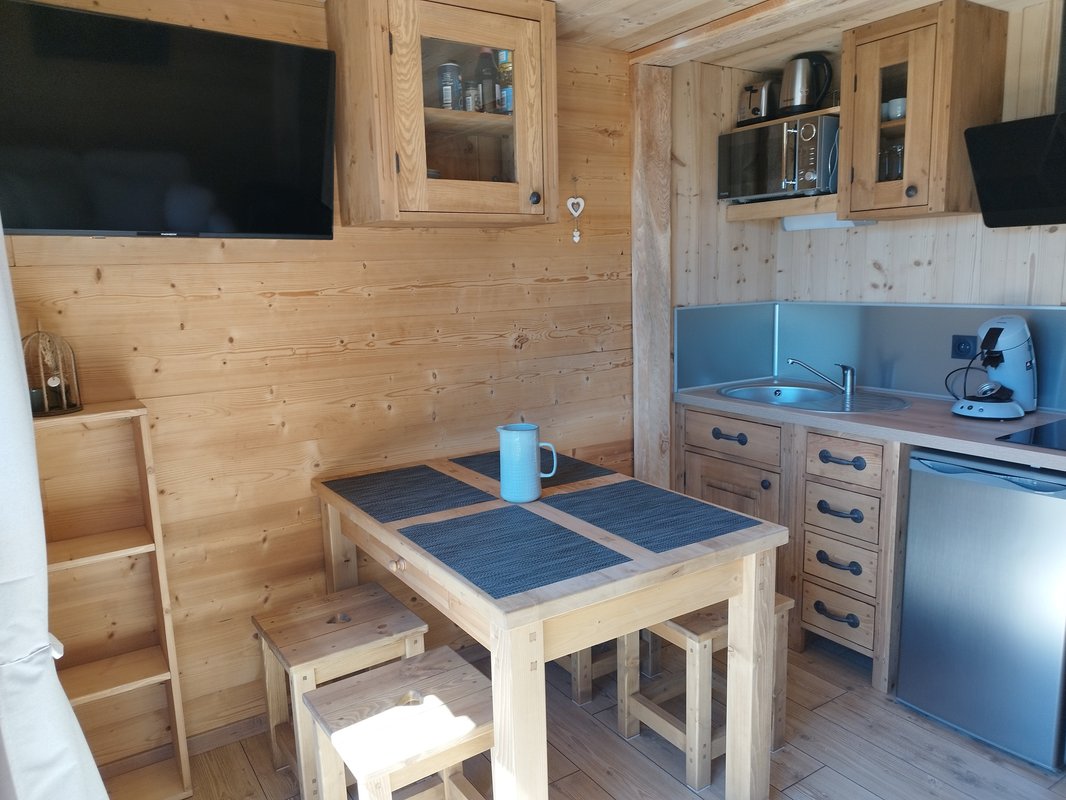 Cabane de l'Aiguille & SPA à St Julien En Champsaur (10)