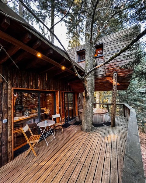 Hébergement AbracadaRoom : Cabane perchée Deluxe Famille avec Spa - Image 7