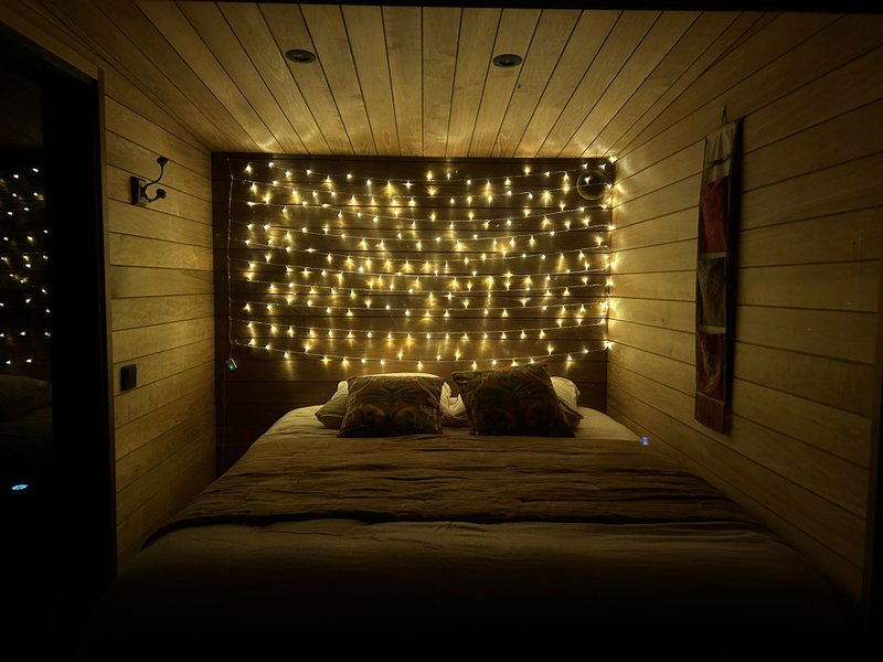 Hébergement AbracadaRoom : Ayurveda Forest Lodge – Dîner, Massage & Sauna, bain nordique - Image 2