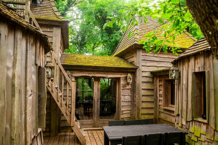 Hébergement AbracadaRoom : Cabane Château Hautefort & Spa - Image 4