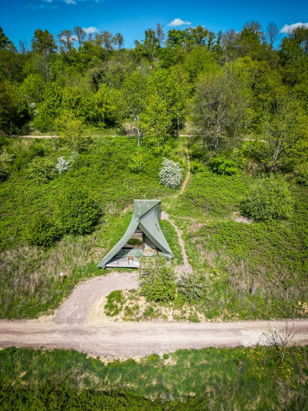 Etno : ecolodge de luxe en pleine nature avec vue et bain nordique à Massingy-Lès-Vitteaux (6)
