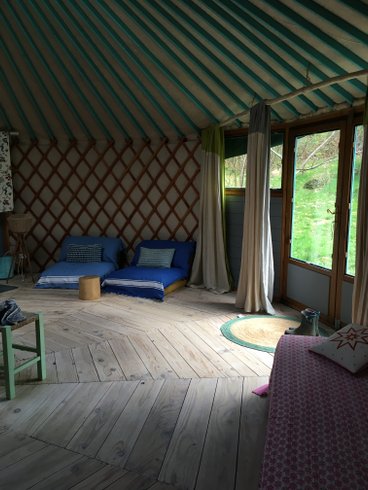 Hébergement AbracadaRoom : Yourte Enchantée au coeur de la Nature - Image 2