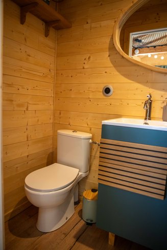 Hébergement AbracadaRoom : La Cabane Aixoise Piscine & Spa - Image 19