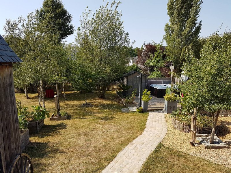 Domaine AbracadaRoom : Jeanne et le Phoenix - Image 24