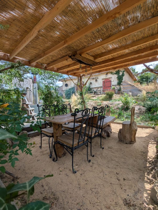 La maison "Sacquet" et son bain nordique à Saint Sulpice Les Feuilles (16)