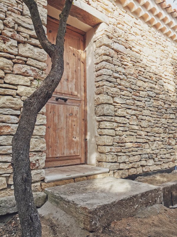 LE CABANON 2.42 à Le Thor (35)