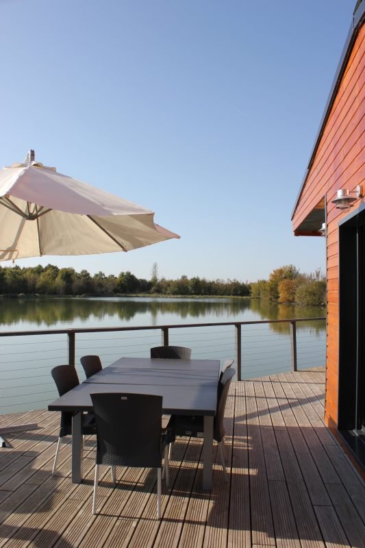 LA MAISON FLOTTANTE - 6 personnes à Le Langon (10)