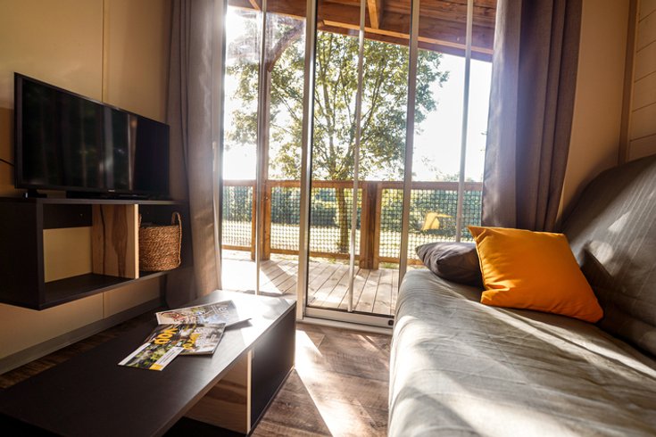 Hébergement AbracadaRoom : Chalet du Puy Charrier, Proche Puy du Fou, Plan d'eau privé - Image 6