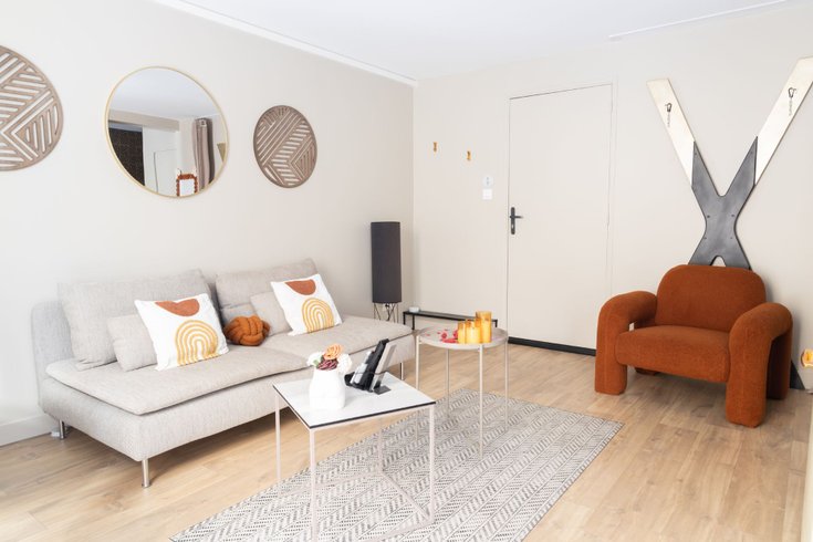 Hébergement AbracadaRoom : Amour & Bulles — Onconventionele & Hybride Love Room | Whirlpool, Tantra & Spannend Universum | Valence - Image 4