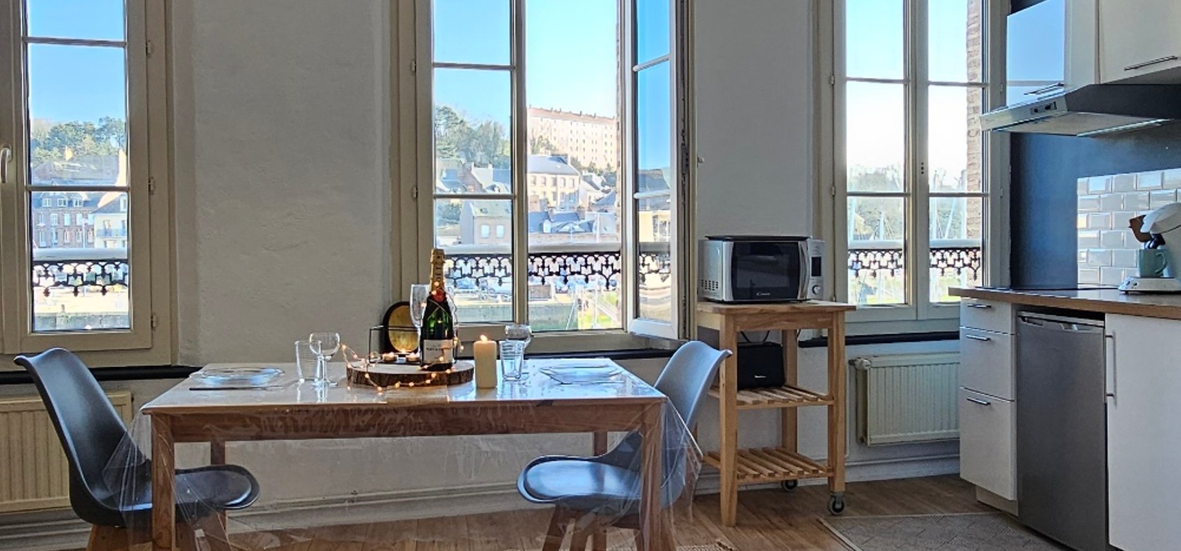 L'Atelier Duplex & Vue sur le port de plaisance à Saint Valery En Caux (10)