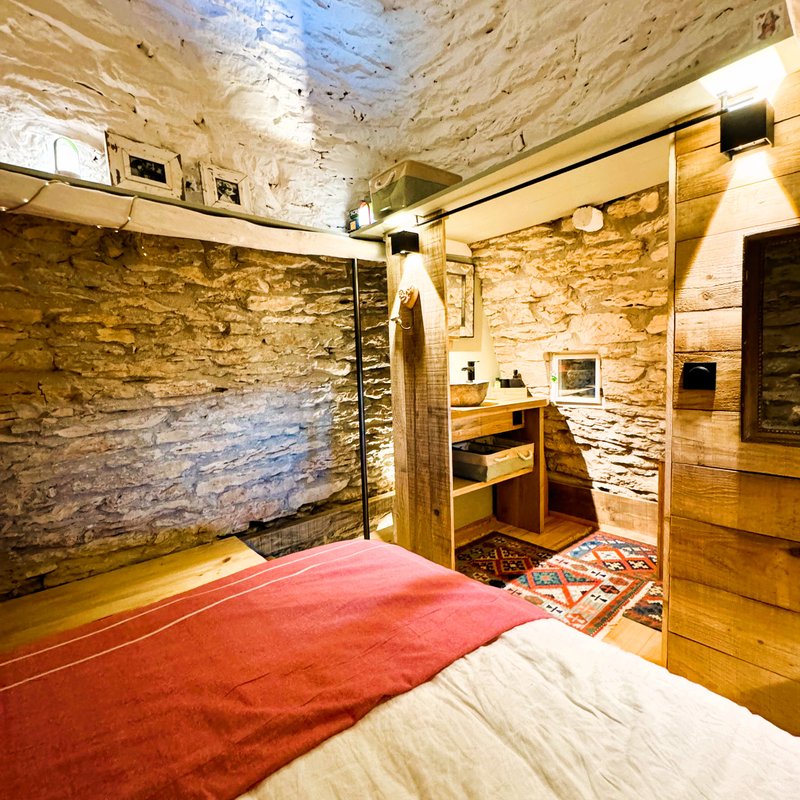 Le Refuge des Etoiles & Spa privatif à Larnagol (4)