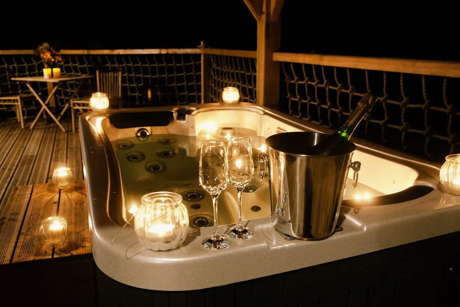 Hébergement AbracadaRoom : Cabane Château Spa & Sauna Jumilhac - Image 5