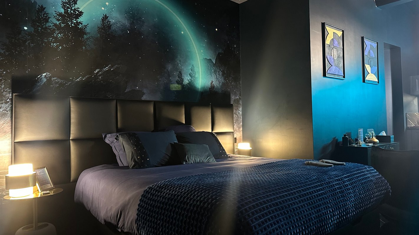 Dormez sous la Lune Bleue – Séjour magique & jeu immersif à Roanne (1)