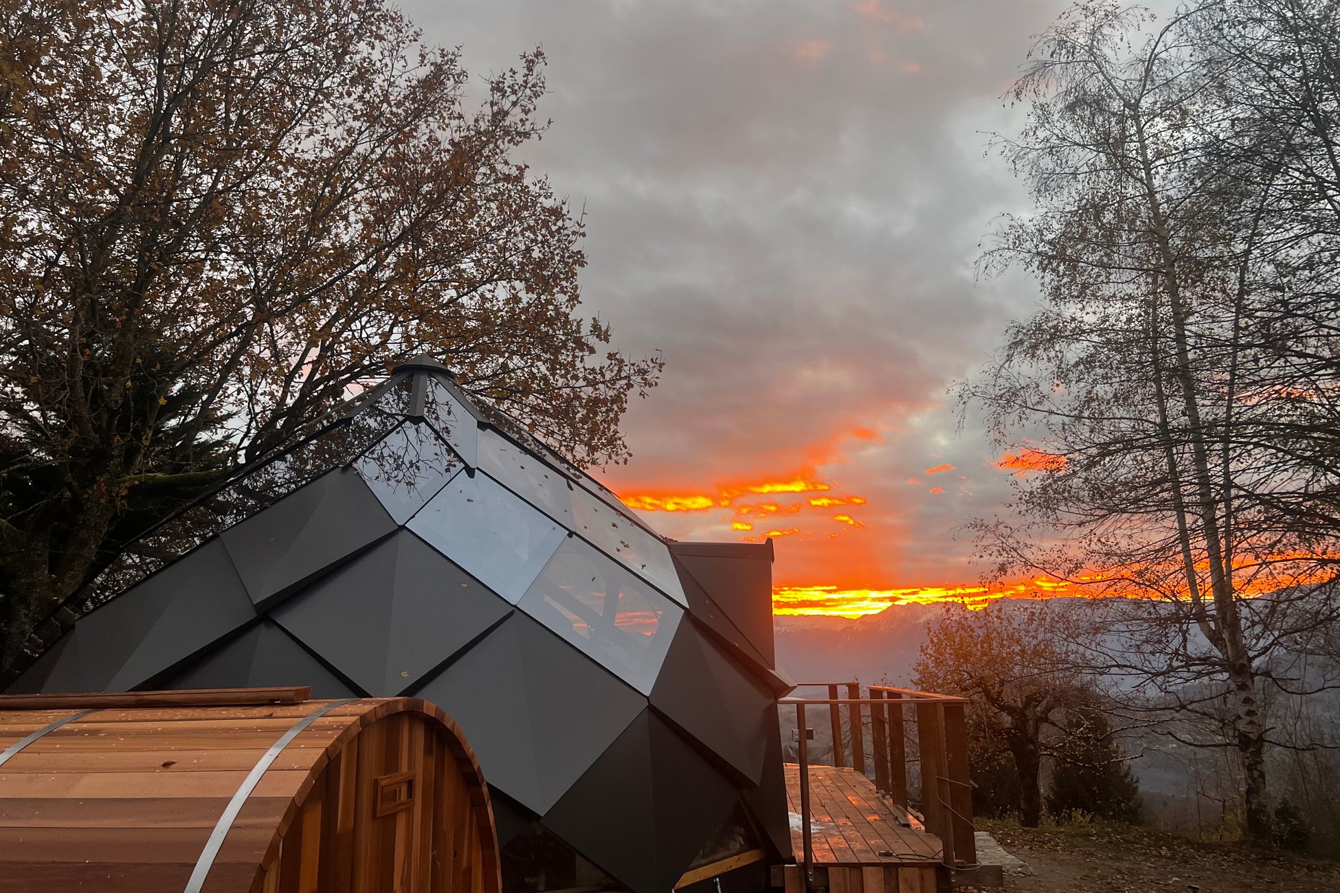 Hébergement UnicStay : Zome jacuzzi et sauna privatif à Saint-Martin-D'uriage