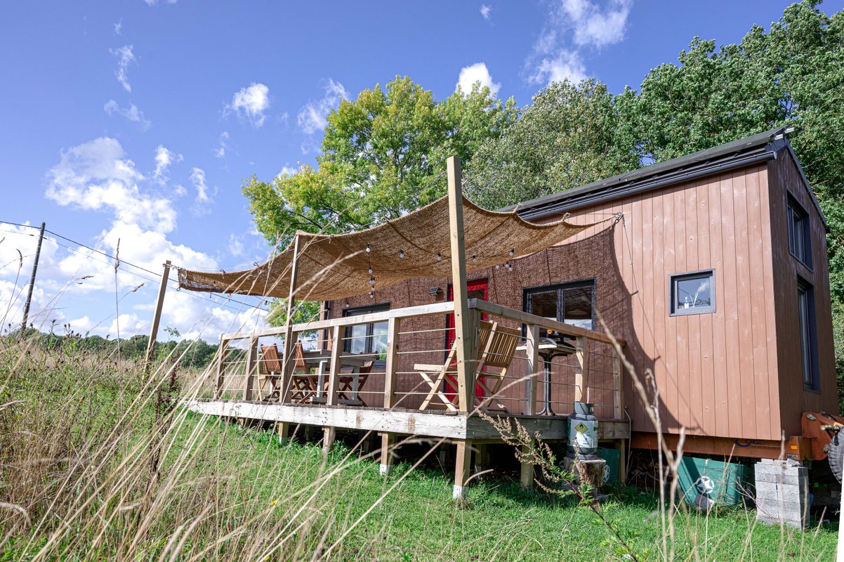 Les Jours Heureux Tiny House à Villers-Le-Gambon (3)
