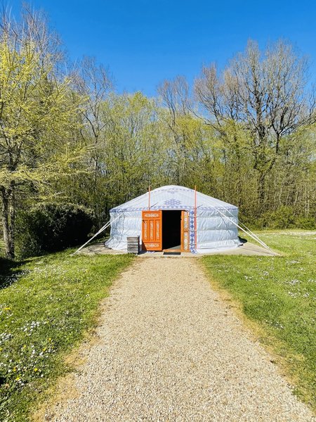 Hébergement AbracadaRoom : Yourte Mongole n°1 - 7 personnes [copie] - Image 1