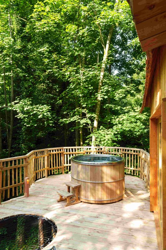 Cabanes Famille Spa sur Pilotis à Raray (23)