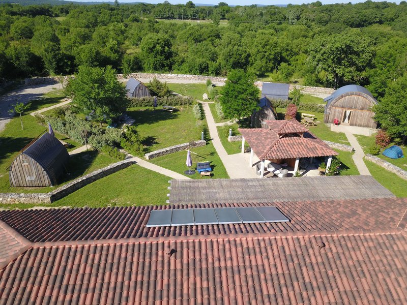 Hébergement AbracadaRoom : La Tente confort bois - Image 2