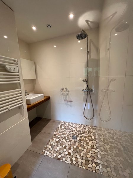 Hébergement AbracadaRoom : Le Cube & bain nordique classé 4 étoiles - Image 8