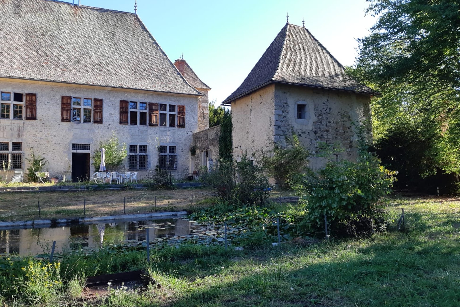 Hébergement UnicStay : Château de Rivoiranche Gîte à Saint Paul Les Monestier