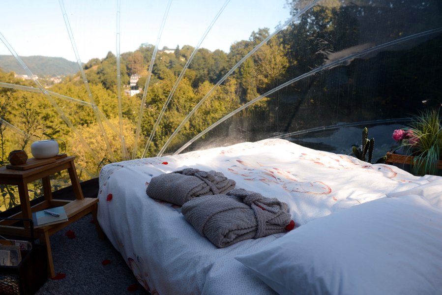 Hébergement AbracadaRoom : La Bulle Transparente - Image 4