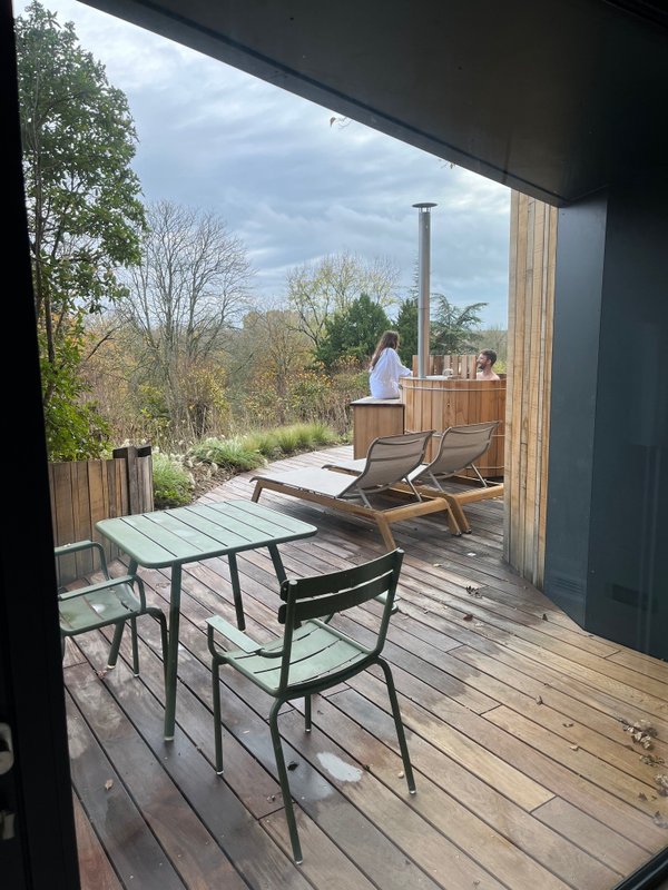 Suite Prestige Terrasse: sauna & bain nordique privatifs à Nazelles-Negron (8)