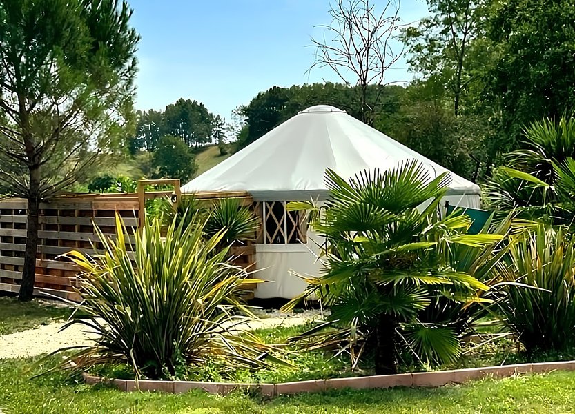 Hébergement AbracadaRoom : Yourte & Spa - Image 1