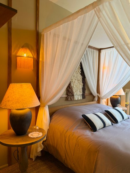 Hébergement AbracadaRoom : Suite Brésilienne de Luxe • Jacuzzi Privé• Cognac - Image 4