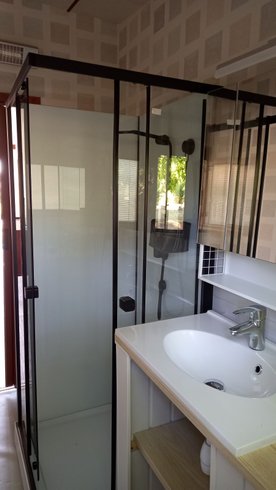 Hébergement AbracadaRoom : L'insolite Tonneau Creusois des années 70 - Image 10