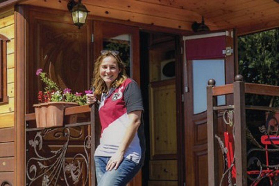 Hébergement AbracadaRoom : La Roulotte Spa Gitane - Image 11