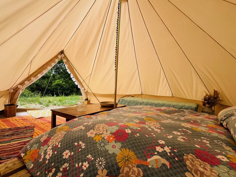 Hébergement AbracadaRoom : Le Tipi étoilé dans la vallée - Image 6