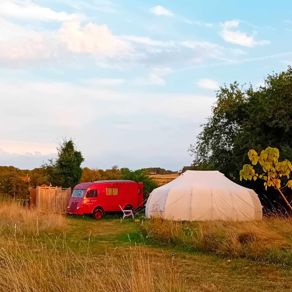 Hébergement AbracadaRoom : Magic bus met glamping tent - Image 26