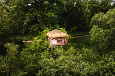 Cabane Spa Refuge à Chassey-Lès-Montbozon (4)
