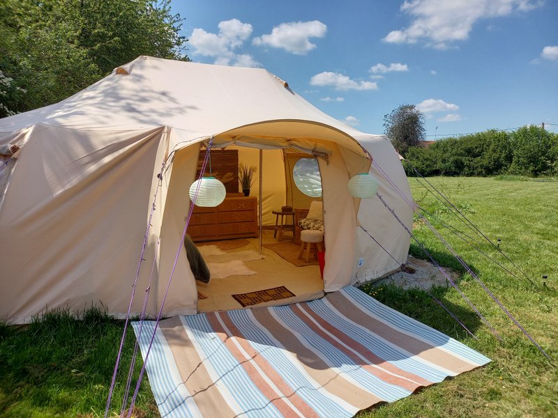 Hébergement AbracadaRoom : Magic bus met glamping tent - Image 5