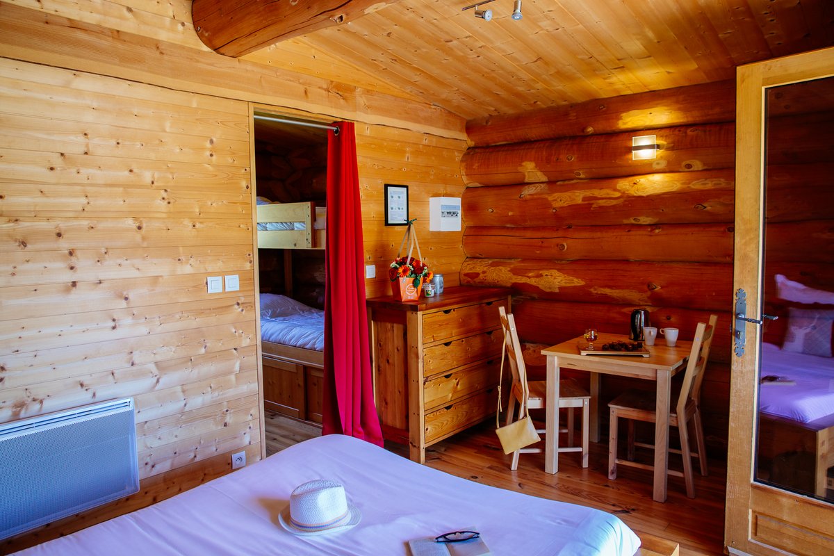 Cabane de Trappeur & Spa privatif à Le Nizan (5)