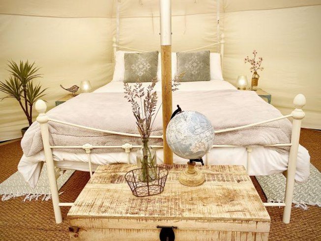 Hébergement AbracadaRoom : Lotus belle tipi Le Ranch Camping et Glamping - Image 10