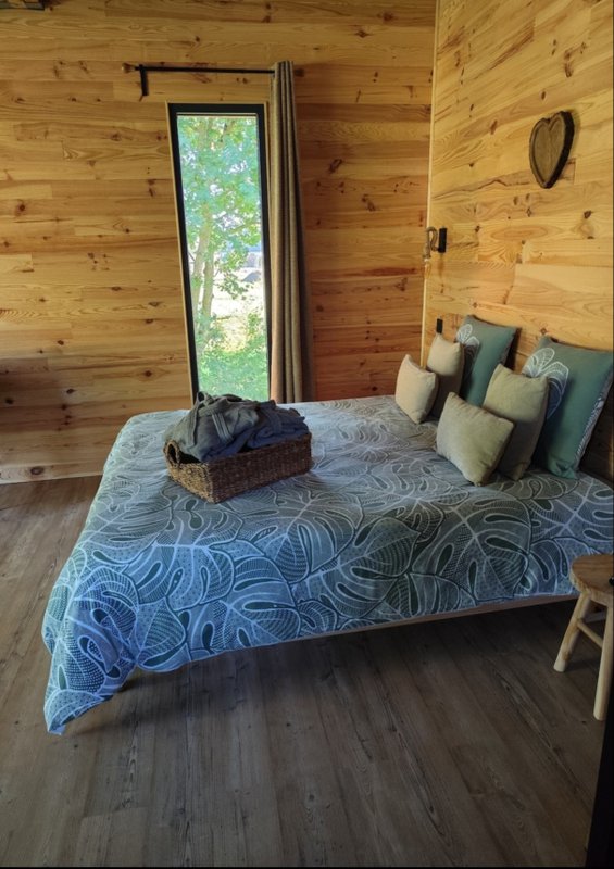 Au Cœur de la Cabane &  Spa à La Chapelle-Bayvel (8)