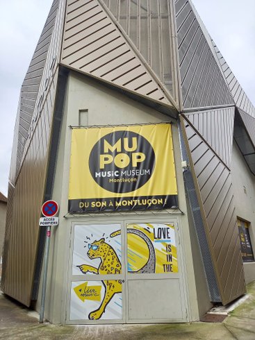 Domaine AbracadaRoom : Glamping La Fraventure - Image 53