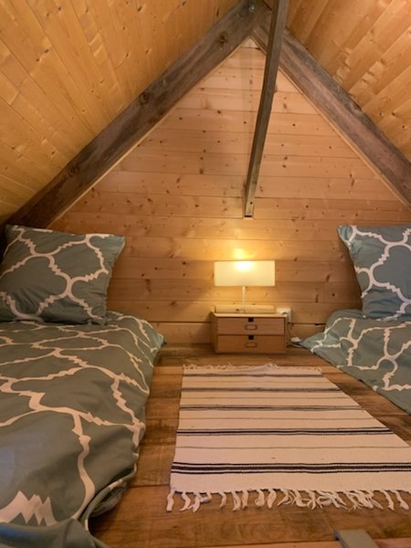 Hébergement AbracadaRoom : Chalet au bord de l’eau et des chevaux - Image 8