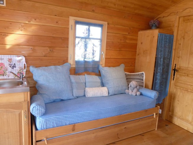 Hébergement AbracadaRoom : Roulotte Isatis - Image 6