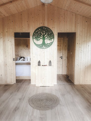 Hébergement AbracadaRoom : Cabane Selva - Lodge sur pilotis au cœur de la nature, calme & bien-être, réservé aux adultes • linge & ménage inclus • climatisation réversible • cuisine équipée - Image 3