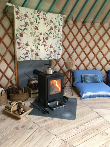 Hébergement AbracadaRoom : Yourte Enchantée au coeur de la Nature - Image 8