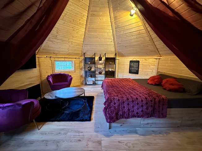 Hébergement AbracadaRoom : Kota Sauna & Spa " Sous-bois" - Image 2