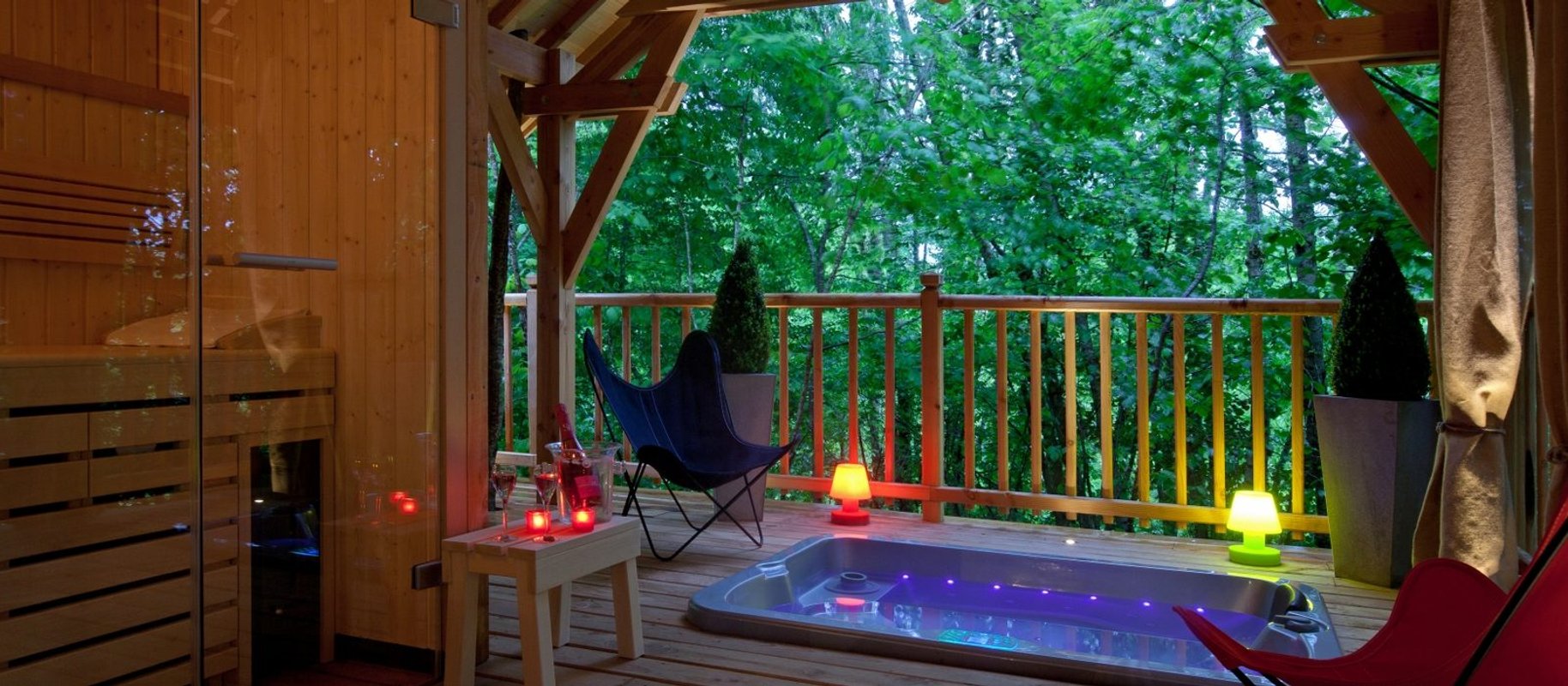 Cabane Spa Cyprès Si Haut